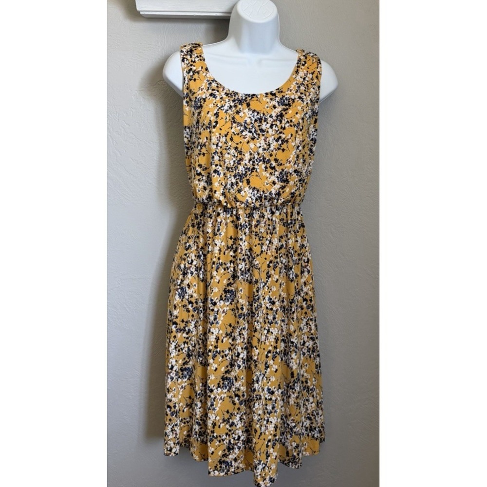 Kaileigh Dress Womens Medium Yellow Floral Cross Front Crisscross Back stretchy